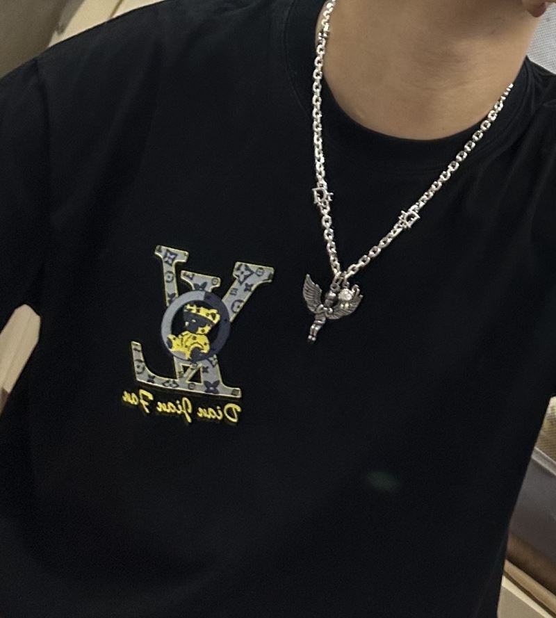 chr1st1an D10r necklaces